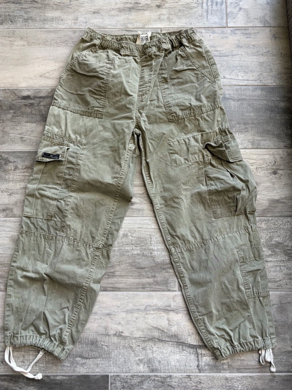 Olive Cargo Pants - Unbranded